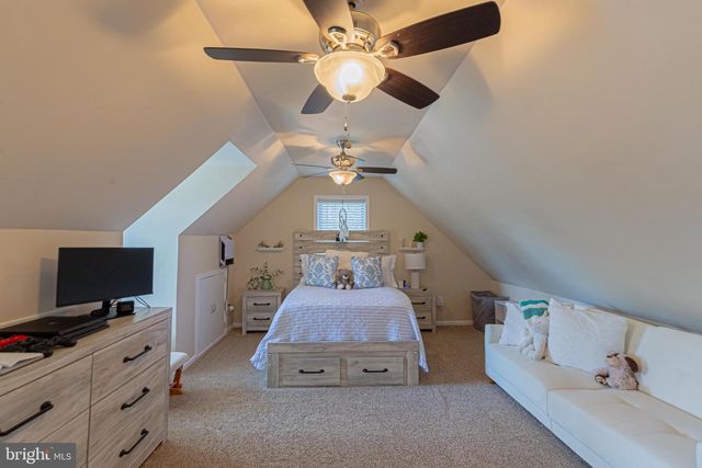 455 LAKE CAROLINE DR, Ruther Glen, VA 22546