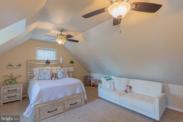 455 LAKE CAROLINE DR, Ruther Glen, VA 22546