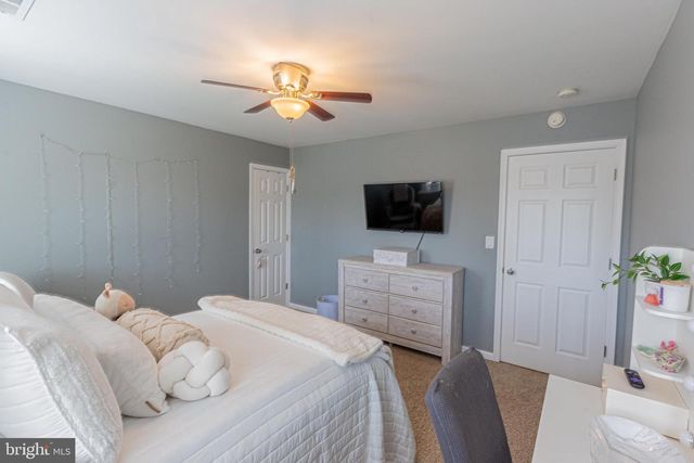 455 LAKE CAROLINE DR, Ruther Glen, VA 22546