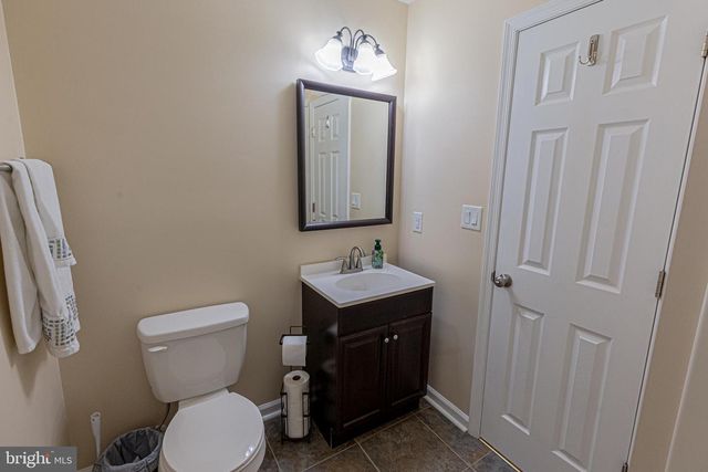 455 LAKE CAROLINE DR, Ruther Glen, VA 22546