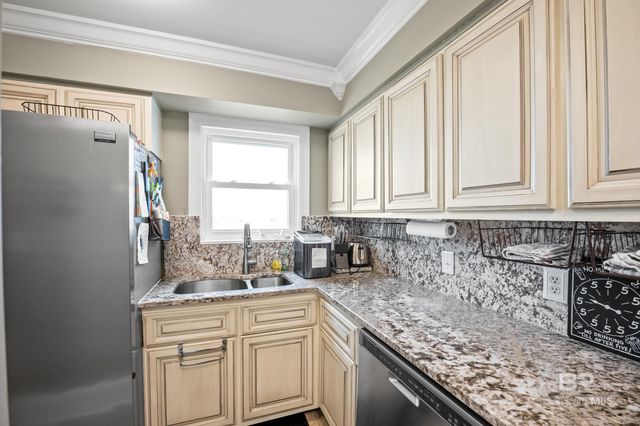 1816 W Beach Boulevard B5, Gulf Shores, AL 36542