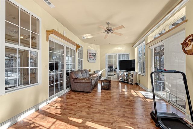 1 Silverdale Circle, Bella Vista, AR 72715