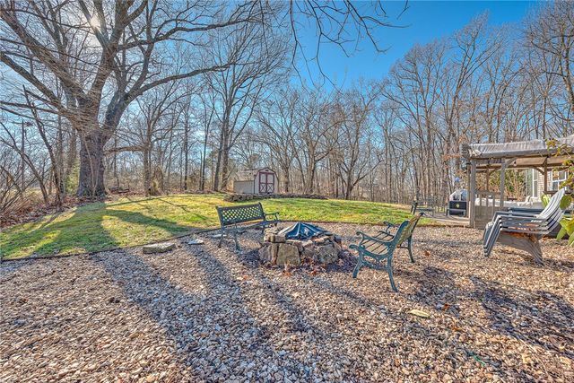 1 Silverdale Circle, Bella Vista, AR 72715