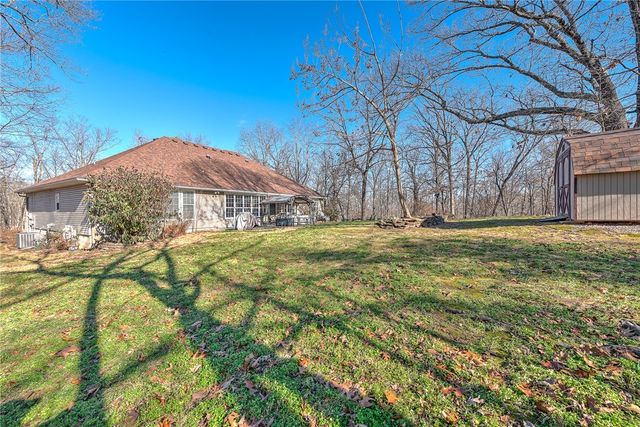 1 Silverdale Circle, Bella Vista, AR 72715