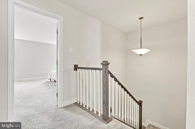 8034 MILLTOWN CIR, Cheltenham, PA 19012