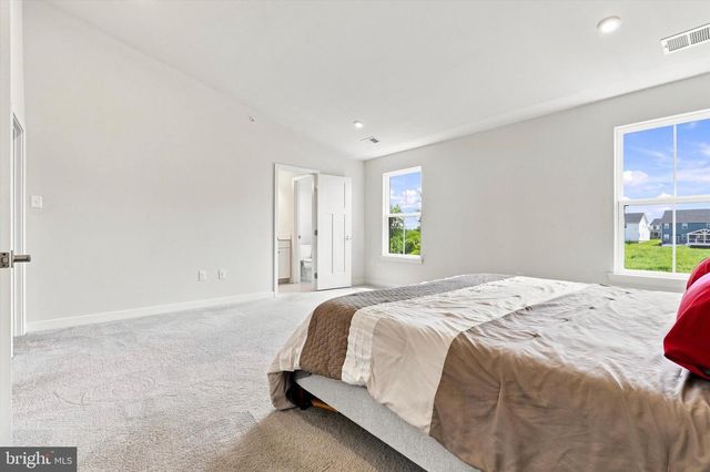 8034 MILLTOWN CIR, Cheltenham, PA 19012