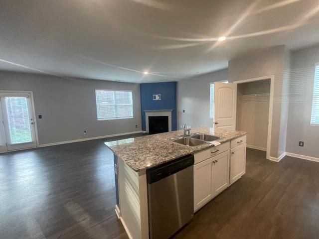 5356 BARBERRY AVE, Oakwood, GA 30566