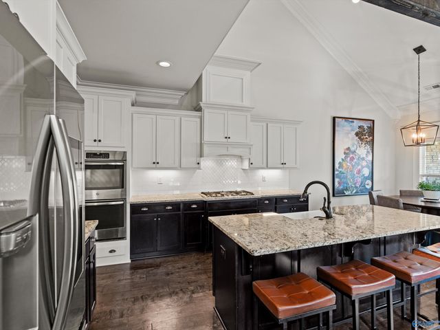 22 Abby Glen Way, Gurley, AL 35748