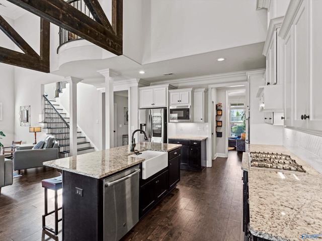 22 Abby Glen Way, Gurley, AL 35748