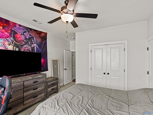 22 Abby Glen Way, Gurley, AL 35748