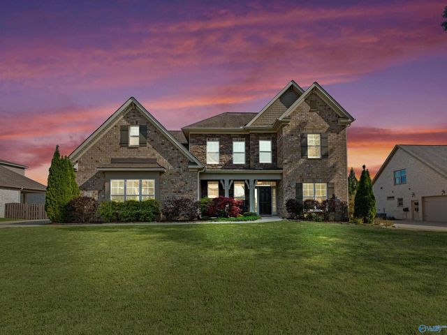22 Abby Glen Way, Gurley, AL 35748