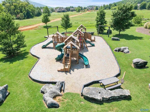 22 Abby Glen Way, Gurley, AL 35748