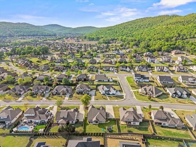 22 Abby Glen Way, Gurley, AL 35748