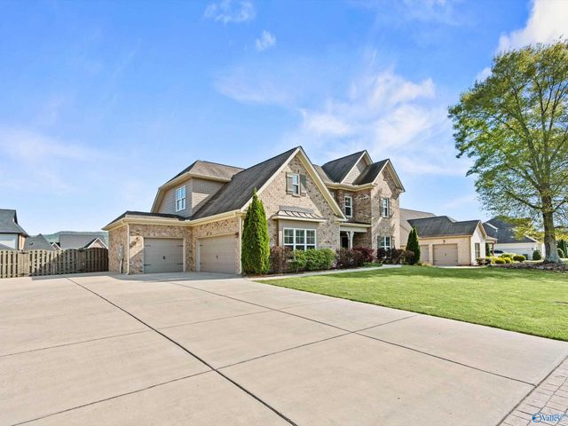 22 Abby Glen Way, Gurley, AL 35748
