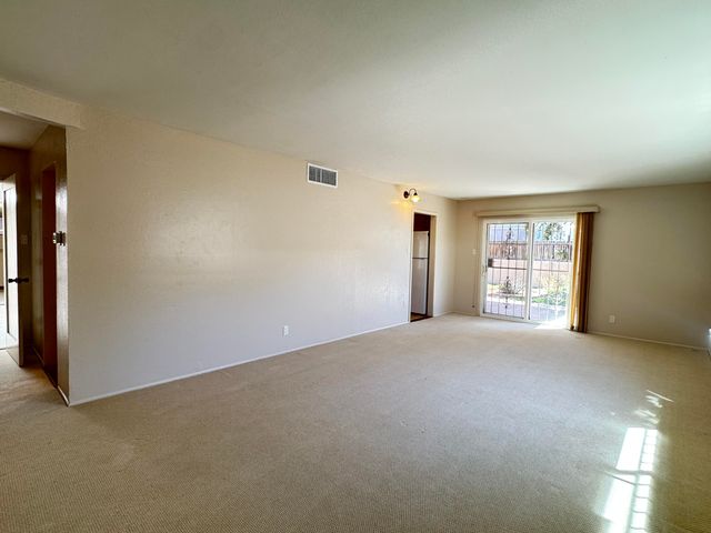 1824 Lester Drive NE, Albuquerque, NM 87112