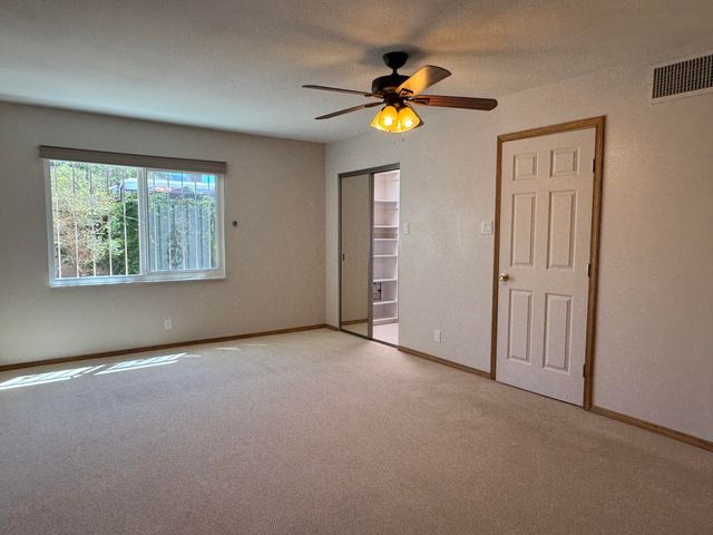 1824 Lester Drive NE, Albuquerque, NM 87112