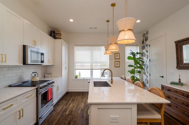 615B Vernon Ave, Nashville, TN 37209