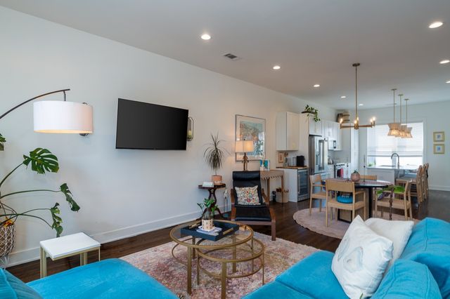 615B Vernon Ave, Nashville, TN 37209