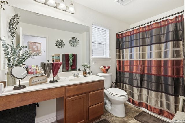 7027 Dulce Meadow, San Antonio, TX 78252