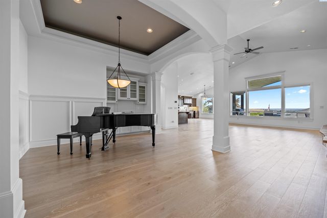 1638 Naples Lane, Richland, WA 99352