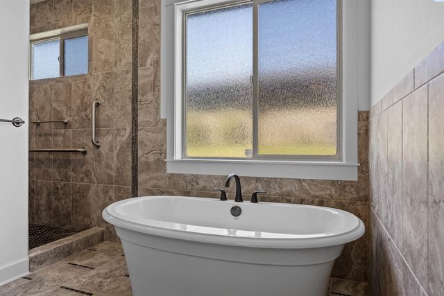 1638 Naples Lane, Richland, WA 99352