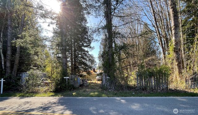 11808 Woods Lake Rd, Monroe, WA 98272