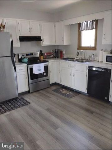 307 LONGFELLOW, Altoona, PA 16602