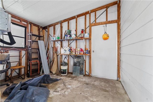 9266 Desoto DR, North Fort Myers, FL 33903