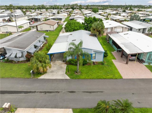 9266 Desoto DR, North Fort Myers, FL 33903