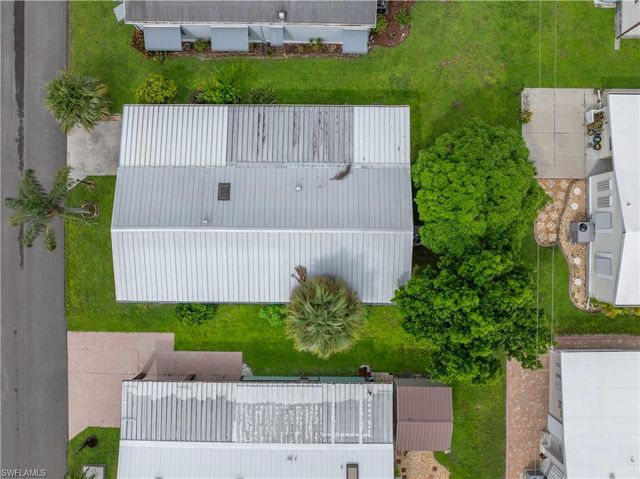 9266 Desoto DR, North Fort Myers, FL 33903