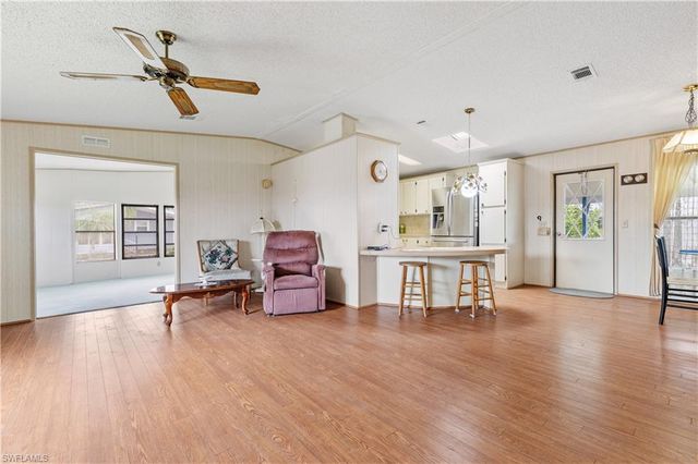 9266 Desoto DR, North Fort Myers, FL 33903