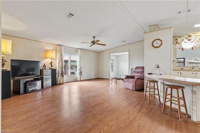 9266 Desoto DR, North Fort Myers, FL 33903