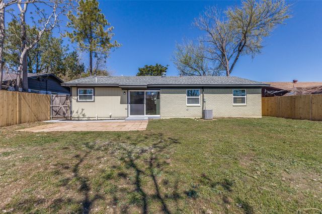 2950 Windmill Lane, Dallas, TX 75234