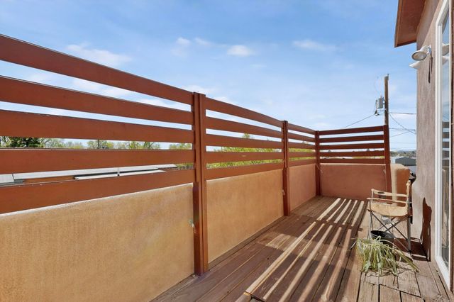 3327 Caminito Quintana, Santa Fe, NM 87507