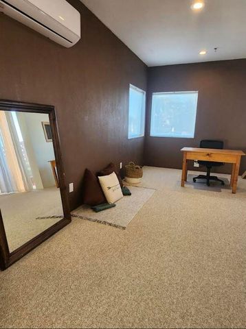 3327 Caminito Quintana, Santa Fe, NM 87507