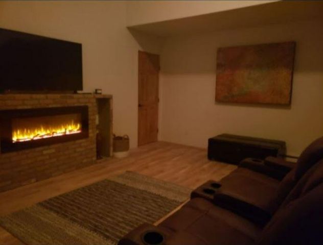 3327 Caminito Quintana, Santa Fe, NM 87507