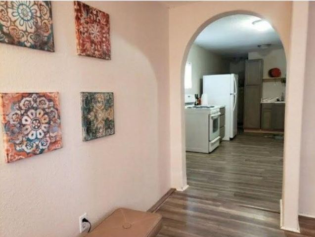 3327 Caminito Quintana, Santa Fe, NM 87507