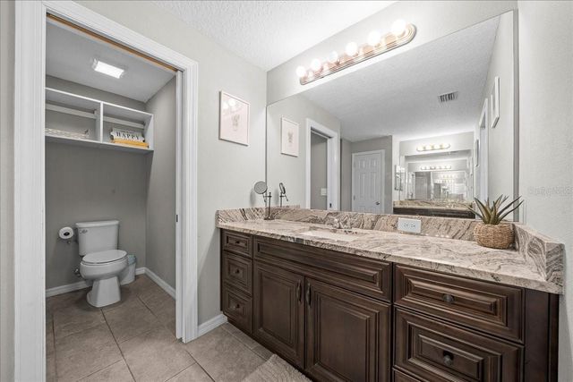 60 OWENS STREET, Umatilla, FL 32784