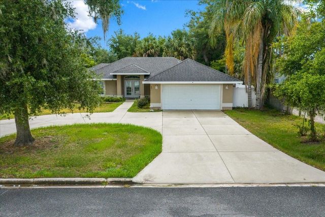 60 OWENS STREET, Umatilla, FL 32784