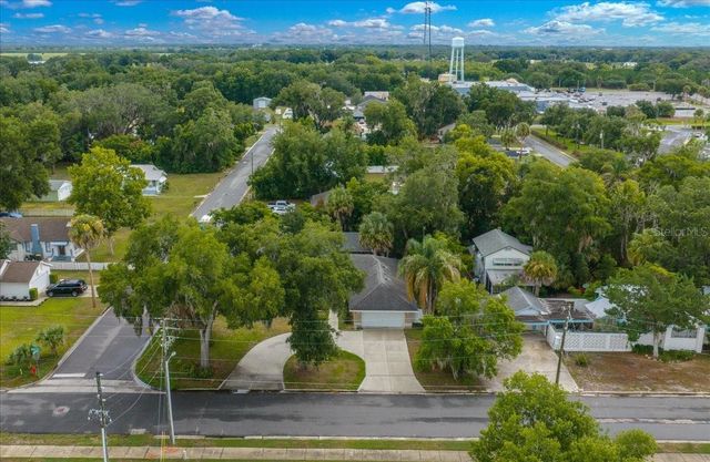 60 OWENS STREET, Umatilla, FL 32784