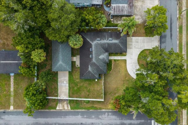 60 OWENS STREET, Umatilla, FL 32784