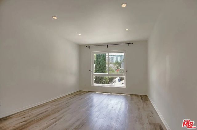 1222 N Olive Drive 209, West Hollywood, CA 90069