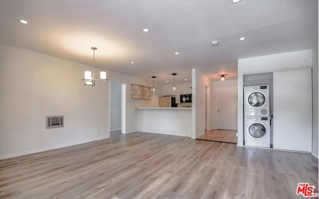 1222 N Olive Drive 209, West Hollywood, CA 90069