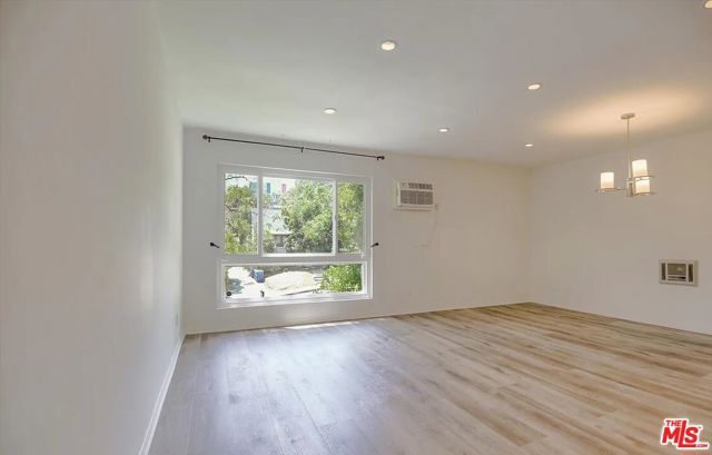 1222 N Olive Drive 209, West Hollywood, CA 90069