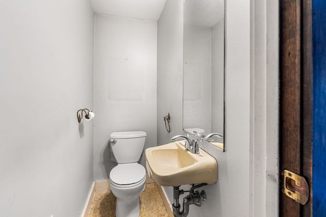 141 Evans Rd Ext, Marblehead, MA 01945