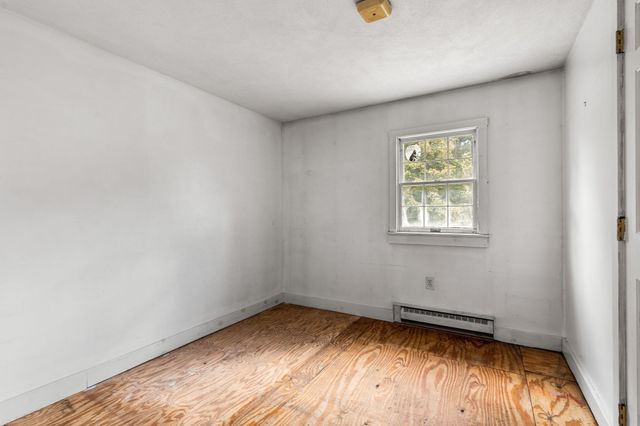 141 Evans Rd Ext, Marblehead, MA 01945