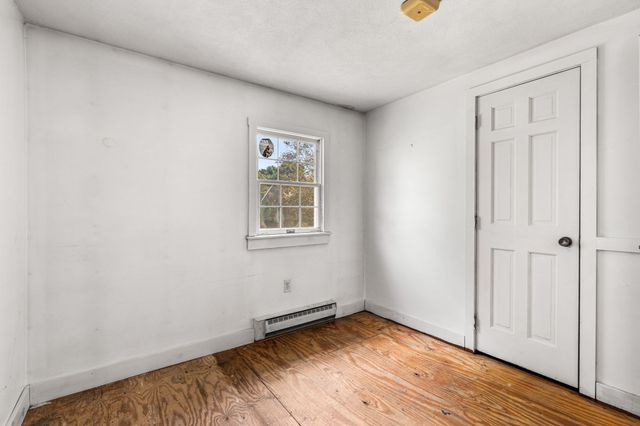 141 Evans Rd Ext, Marblehead, MA 01945