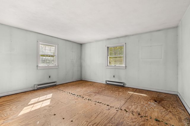 141 Evans Rd Ext, Marblehead, MA 01945