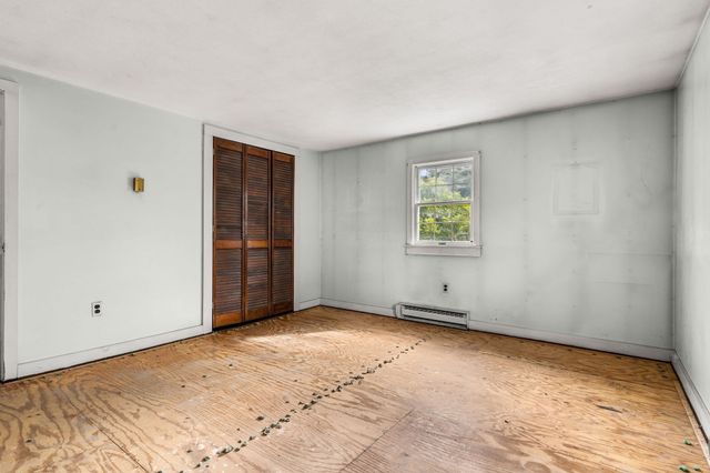 141 Evans Rd Ext, Marblehead, MA 01945