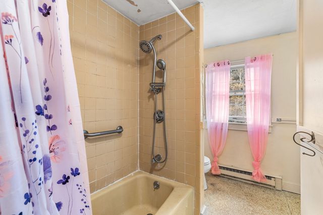 141 Evans Rd Ext, Marblehead, MA 01945
